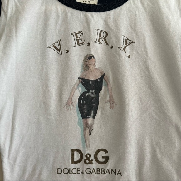 Authentic Vintage D&G Dolce & Gabbana Graphic Very T-shirt Size XS - Picture 9 of 15